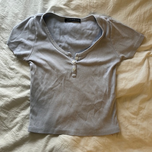 Brandy Melville Tops - Brandy Melville crop top